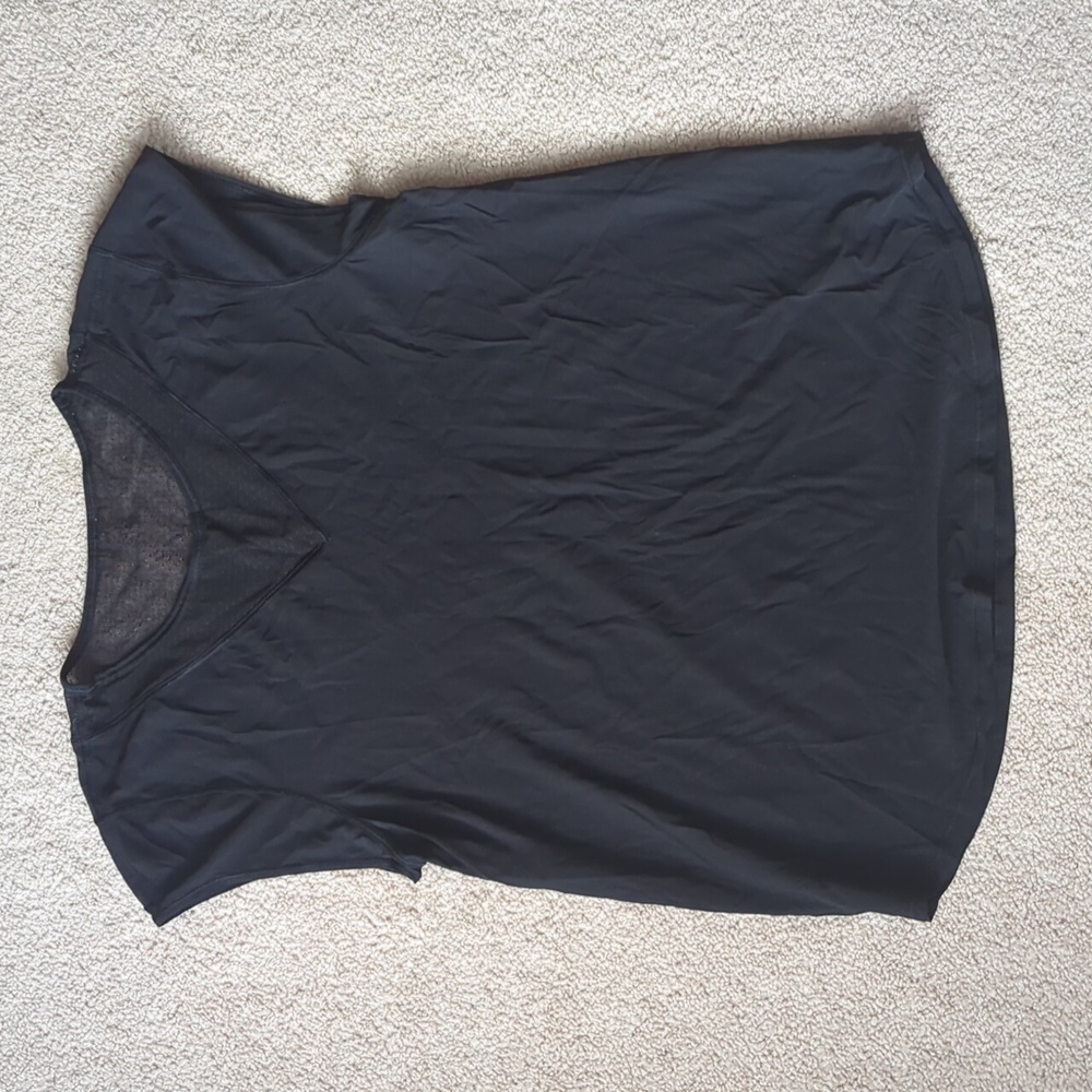 Lululemon workout Shirt